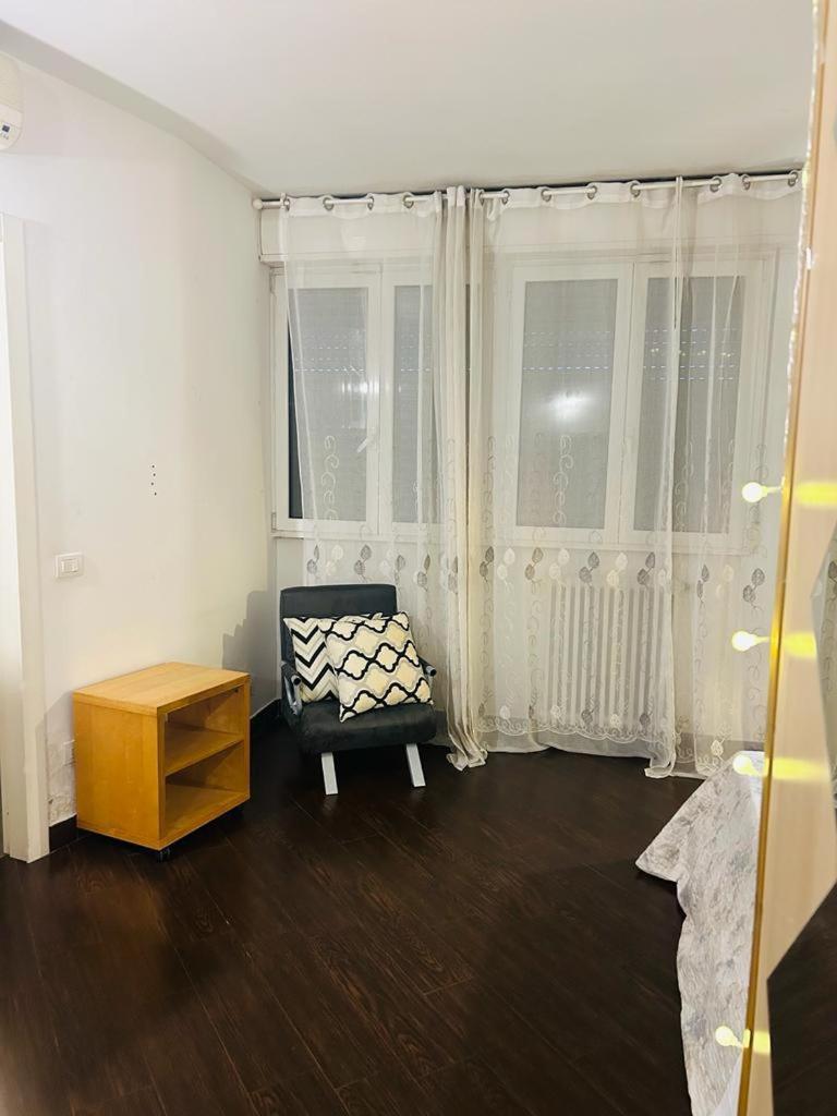 Prada Apartment Milano Eksteriør bilde